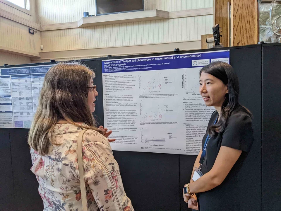 Terrie presenting her work at the 2022 Annual Coccididoidomycosis Meeting April 2022