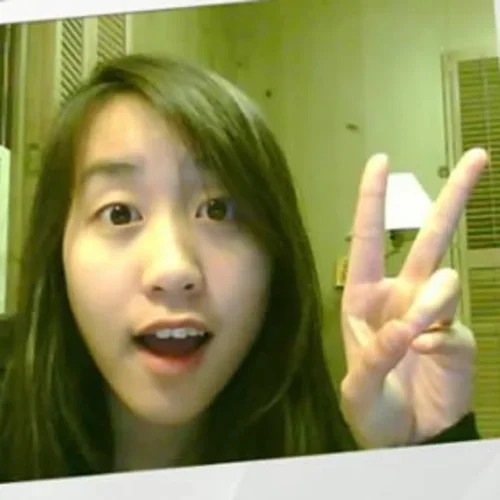 Headshot of Catherine Le